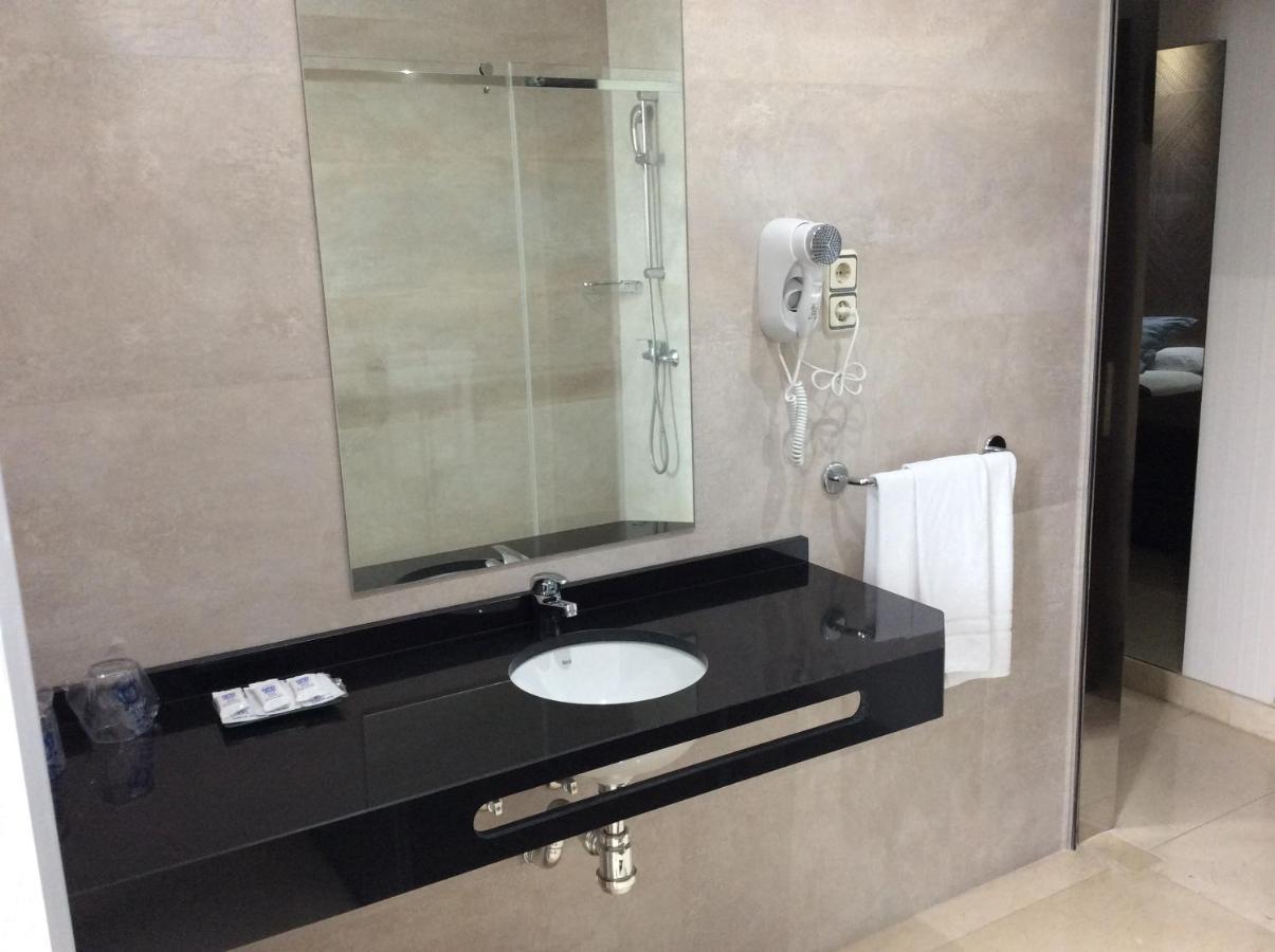 Hotel Ciudad De Fuenlabrada Dış mekan fotoğraf