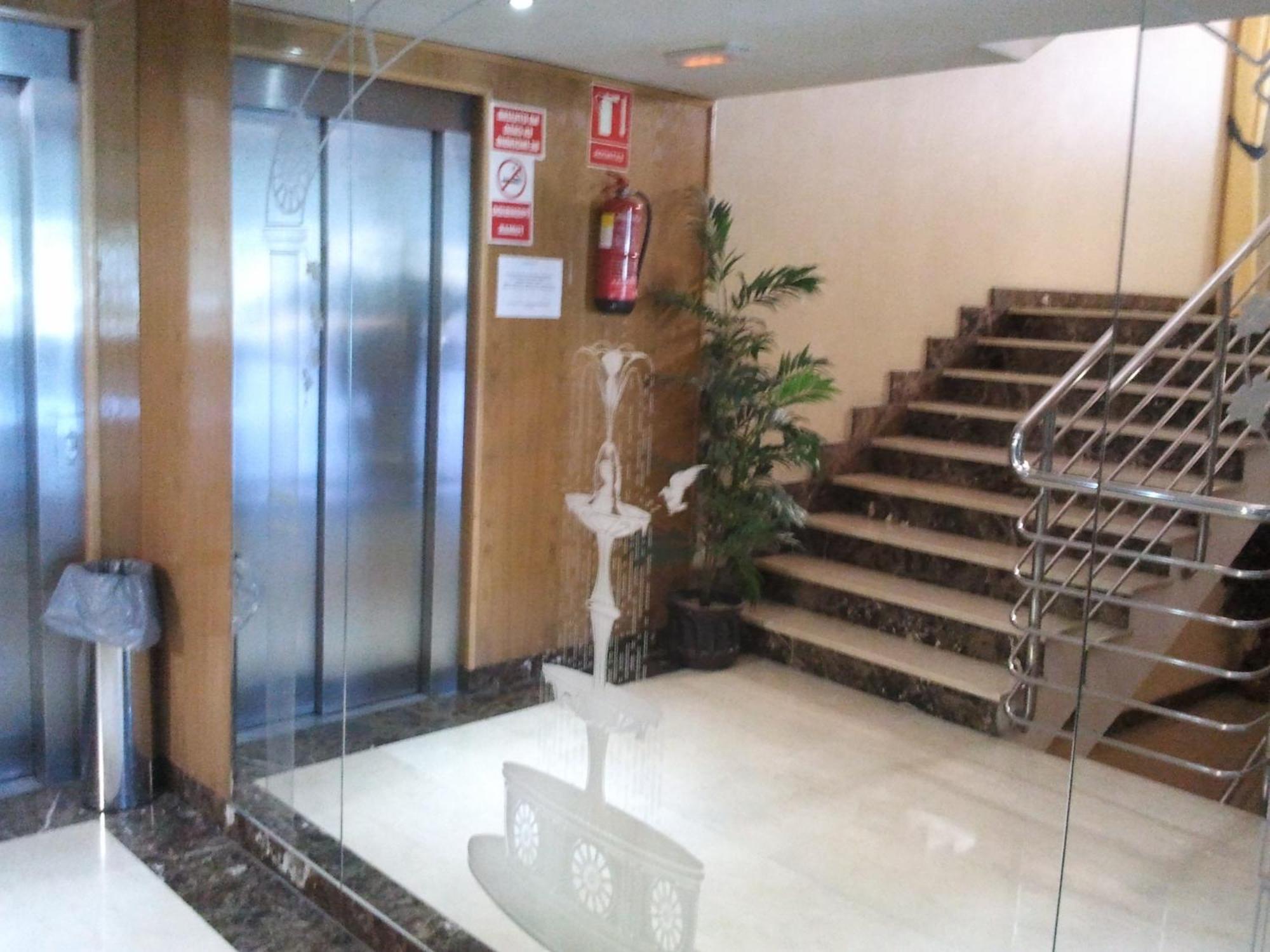 Hotel Ciudad De Fuenlabrada Dış mekan fotoğraf