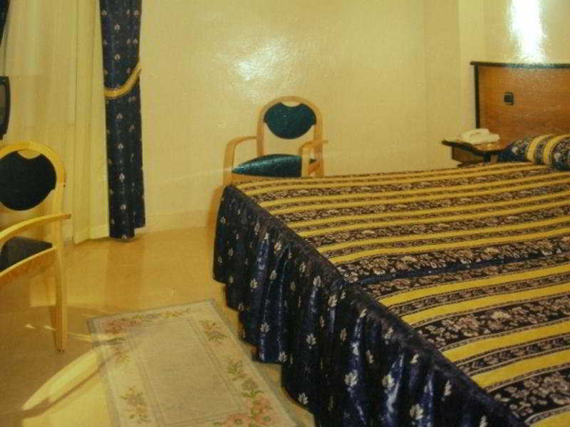 Hotel Ciudad De Fuenlabrada Dış mekan fotoğraf