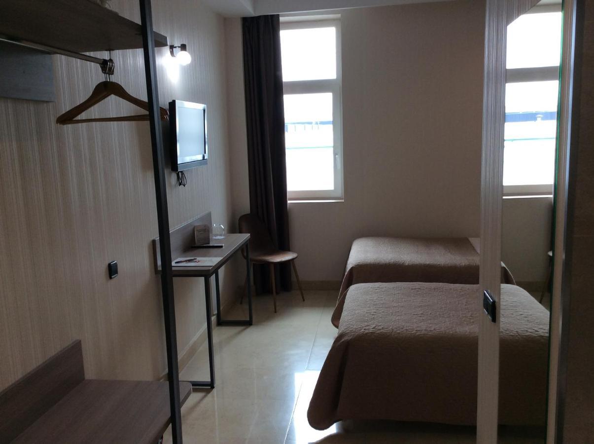 Hotel Ciudad De Fuenlabrada Dış mekan fotoğraf
